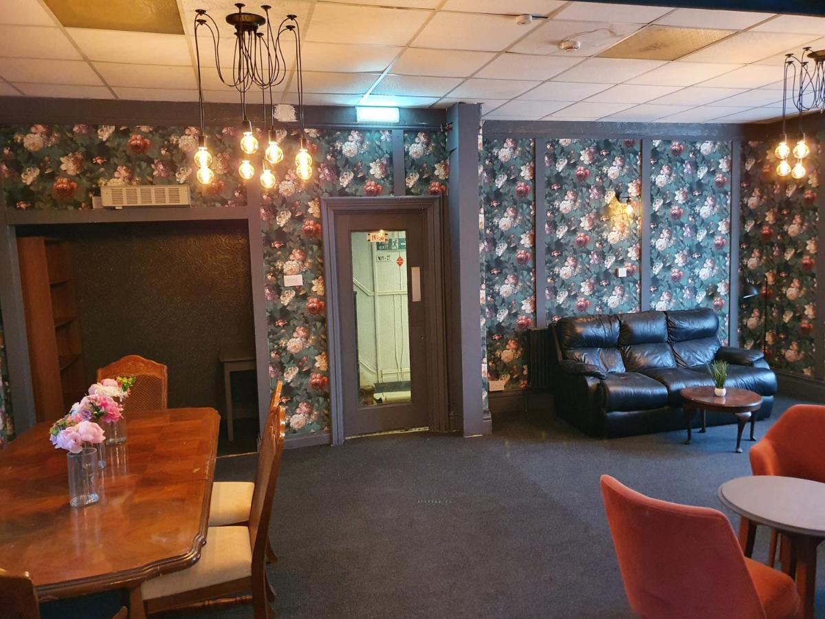 Balkan Hotel Blackpool Exterior foto